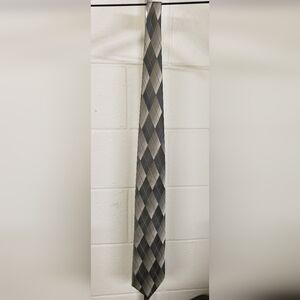 Van Heusen Forest Green Plaid Silk Neck Tie Stain Resistant